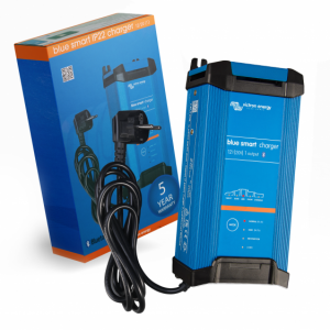 Blue Smart IP22 12V/20A (1)