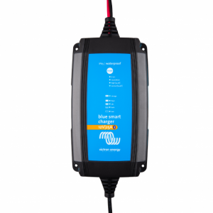 Blue Smart IP65 Charger 12/25 + DC connector